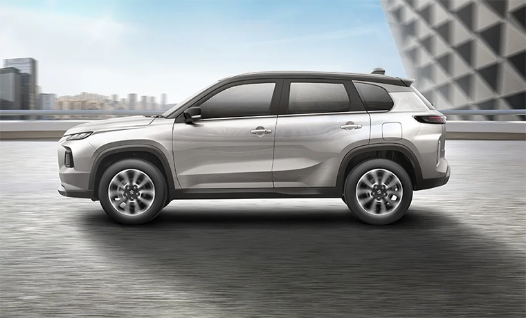 grand vitara point view third 760px